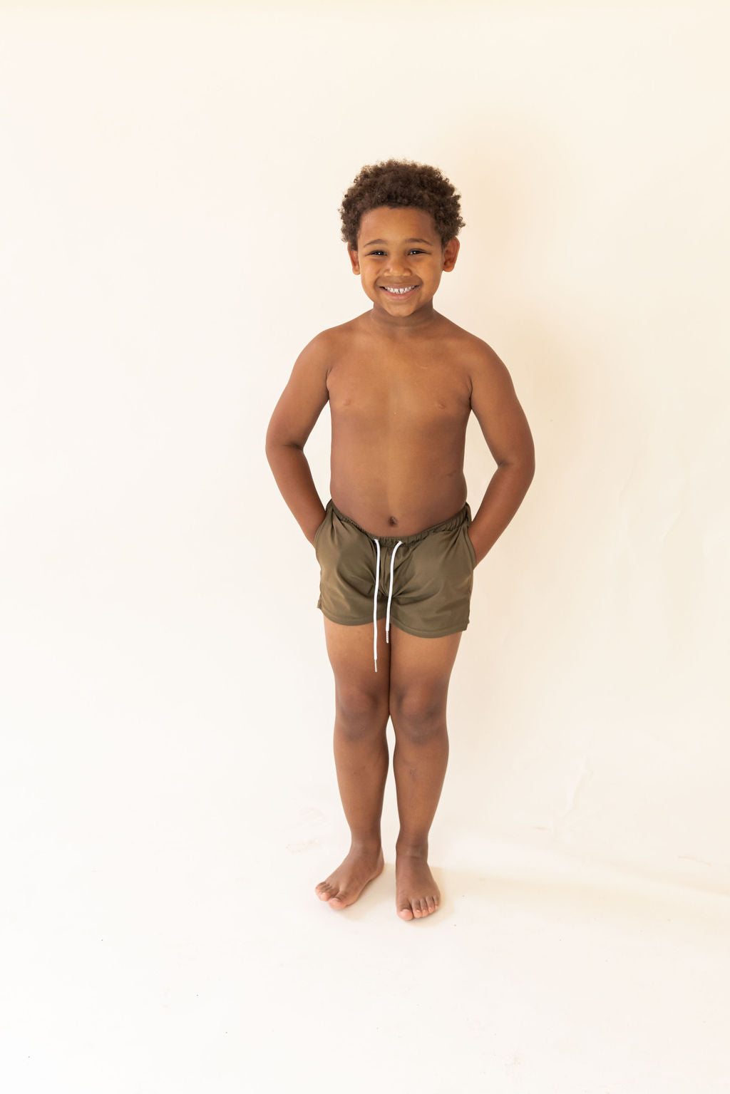 Nomad Boy Short In Army Green